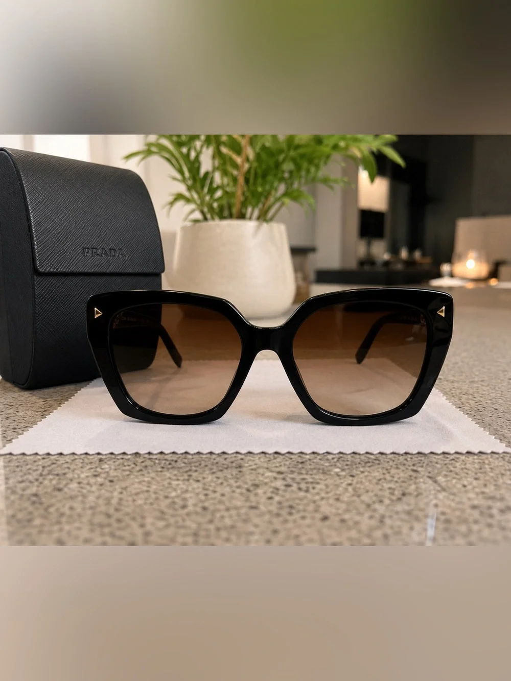 Brand New Prada SPR23Z Sunglasses Black/Brown Gradient - Never Worn